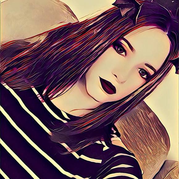 Meet your Posher, Carlee - Picture 1 of 1